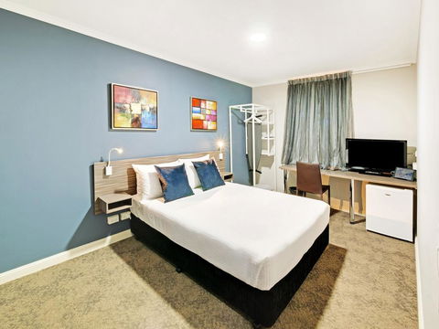 28 Hotel - Foster Accommodation 3