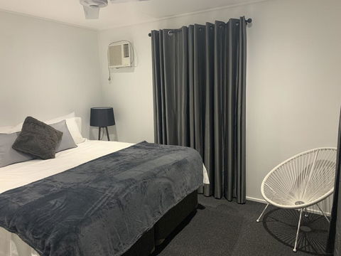 3 Bedroom Apartment - Foster Accommodation 1