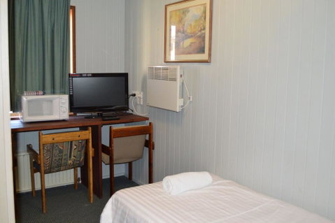 3 Lakeview Plaza - Foster Accommodation 1