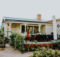 3 Willows Vineyard Cottage - Foster Accommodation