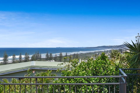 41 Pelican Street, Peregian Beach, Noosa Shire - Foster Accommodation 2