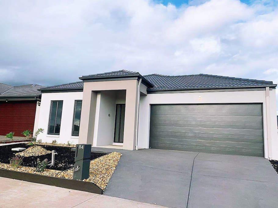 Tarneit VIC Foster Accommodation