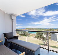5 'The Outlook' 4 Ocean Parade - overlooking Boat Harbour beach and ducted air conditioning - Foster Accommodation
