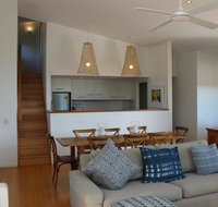 5 ON COAST - Foster Accommodation