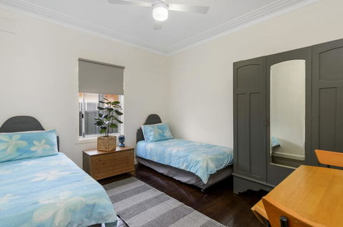53 Hollingworth Street, Port Macquarie - Foster Accommodation 2
