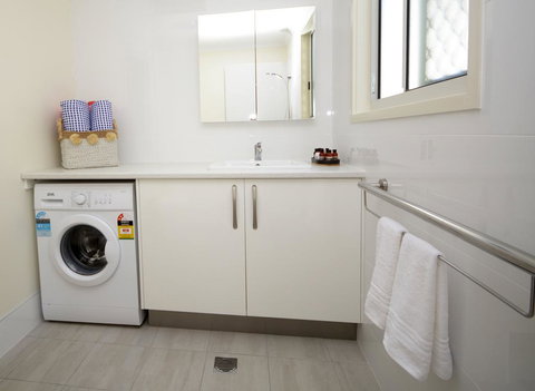 545 Esplanade - Foster Accommodation 1