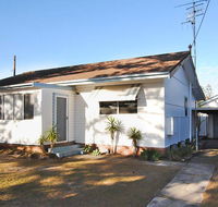 59 Wharf Street Opposite Bowling Club - Foster Accommodation