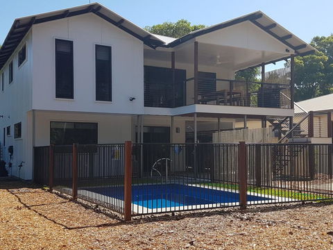 9 Ibis Court - Pool, Beach, Volleyball, Air Conditioning - Foster Accommodation 0