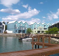 9/20 Apollo Quay Apartment - Foster Accommodation
