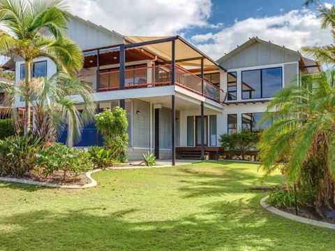 90 Cooloola Drive - Rainbow Beach, Luxury Beach House, Ocean Views - Foster Accommodation 0