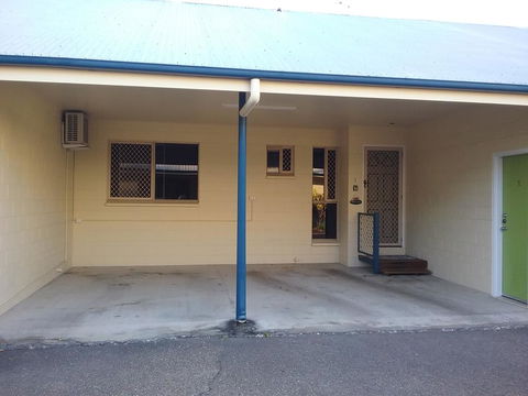 A City Retreat, 2BR Apartment - Reid Park -Townsville - Foster Accommodation 1