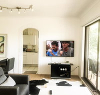 A Jewel Amongst Greenery - Foster Accommodation