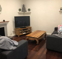 A Little Bit of Zen by the Beach - Foster Accommodation