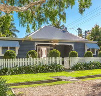 A PERFECT STAY - Aaloka Bay - Foster Accommodation