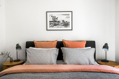 A PERFECT STAY - Baby Blue - Foster Accommodation 2