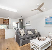 A PERFECT STAY - Luxe  Bloom - Foster Accommodation