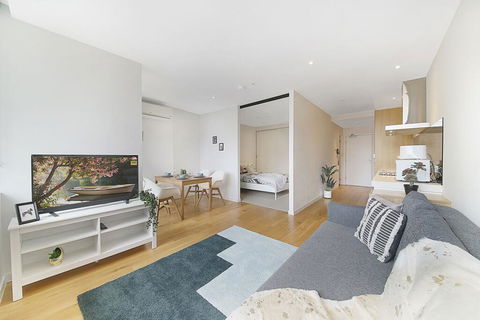 A Spacious & Modern Home Next To Southern Cross - Foster Accommodation 2