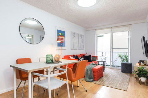 A Walk To Syd Uni & RPA Hospital - Foster Accommodation 1