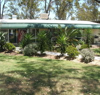 AAOK Jandowae Accommodation Park - Foster Accommodation