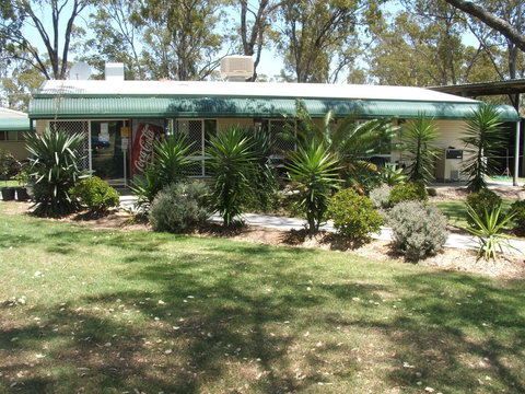 AAOK Jandowae Accommodation Park - Foster Accommodation 0