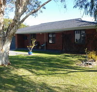 Abbey Beach Shack - Foster Accommodation