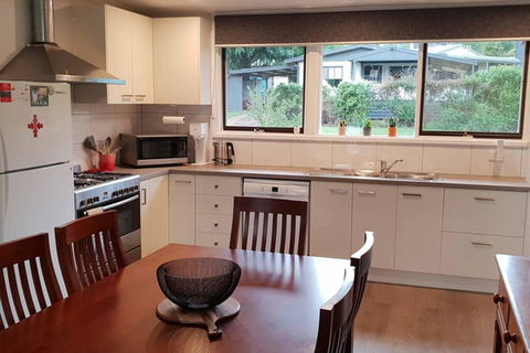 Abbies Cottage - Foster Accommodation 0
