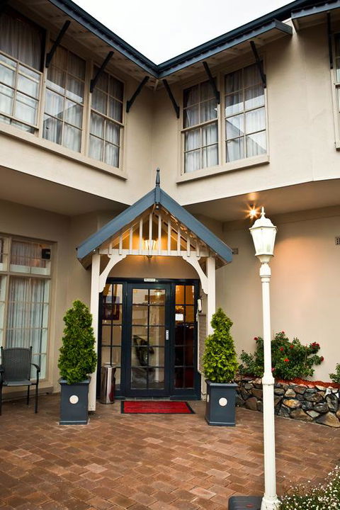 Abbotsleigh Motor Inn - Foster Accommodation 3
