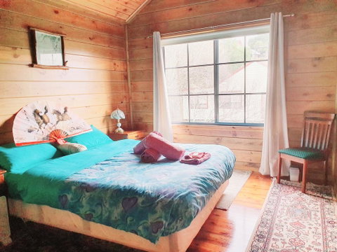 Abelia Cottages SPA Lakeside COTTAGE No 2 - Foster Accommodation 2