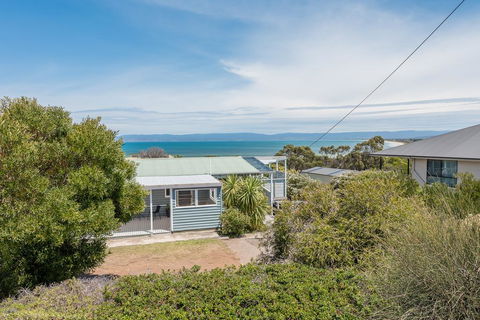 Acacia Cottage - Foster Accommodation 0