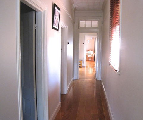 Acacia Cottage On Peel, Bathurst - Foster Accommodation 3