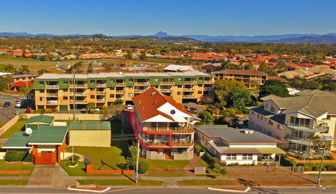 Acacia Holiday Apartment - Foster Accommodation 3
