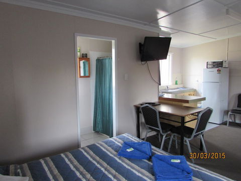 Acacia Motel - Foster Accommodation 2