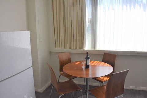 Accommodation Sydney City Centre - Hyde Park Plaza Park View College Street Studio Apartment - Foster Accommodation 1