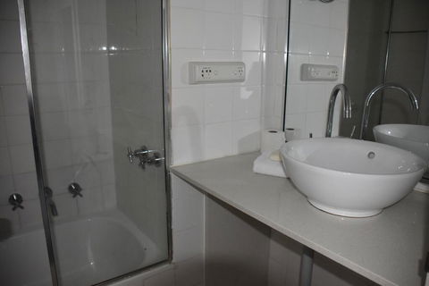 Accommodation Sydney Studio With Balcony Apartment - Foster Accommodation 3