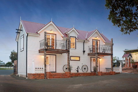 Duart Stables - Foster Accommodation 0