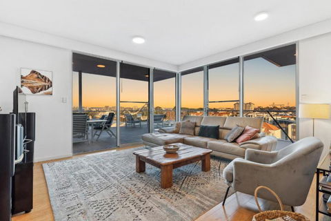EAST34/60 - Urban Sanctuary - Foster Accommodation 0