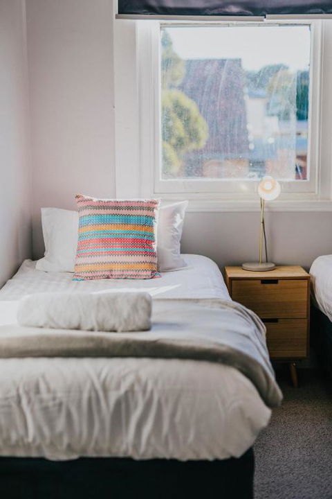 Duke Of Wellington Hotel - Foster Accommodation 2