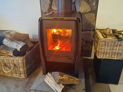 ELM Accommodation - Merrijig - Foster Accommodation 1
