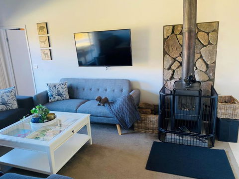 ELM Accommodation - Merrijig - Foster Accommodation 3
