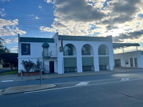 El Toro Motel - Foster Accommodation 4