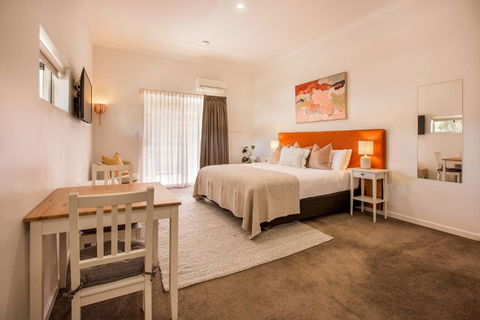 EM Apartments - Foster Accommodation 3