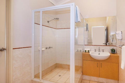 EM Apartments - Foster Accommodation 1