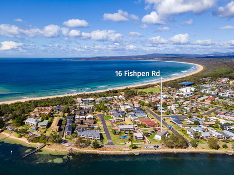 Fishpen Holiday Apartments - Foster Accommodation 2