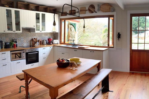 Explore Derby From Gorgeous Home With Outdoor Bath - Foster Accommodation 0