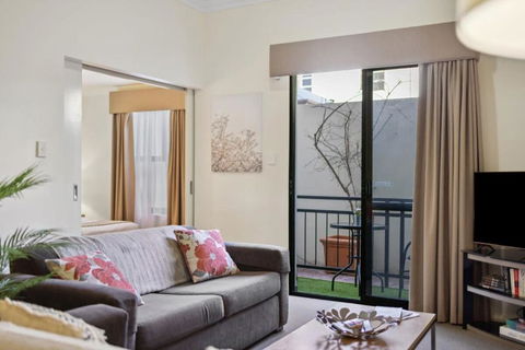 Fabulous Apt In Northbridge With Pool & WiFi - Foster Accommodation 0