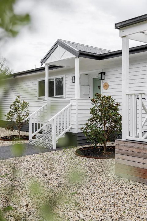 Facing The Sun 5 Min Walk To Beach & Sleeps 8 - Foster Accommodation 0