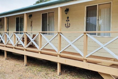 Family Friendly Beach House - Foster Accommodation 4