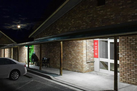 Farnham Court Motel And Restaurant - Foster Accommodation 4