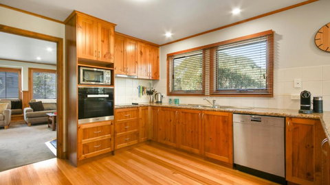 Fifteen Ninety - Foster Accommodation 3