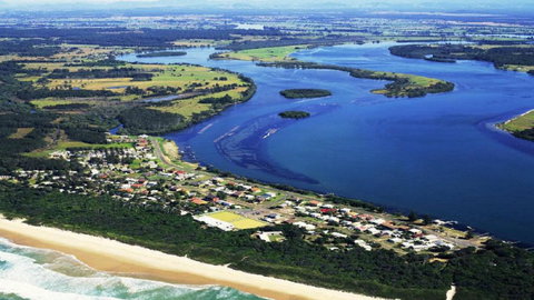 Fig Tree Farm Cottage - Riverfront Retreat On The Manning River - Foster Accommodation 1